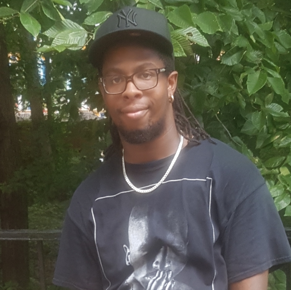 Meet your Posher, Corey